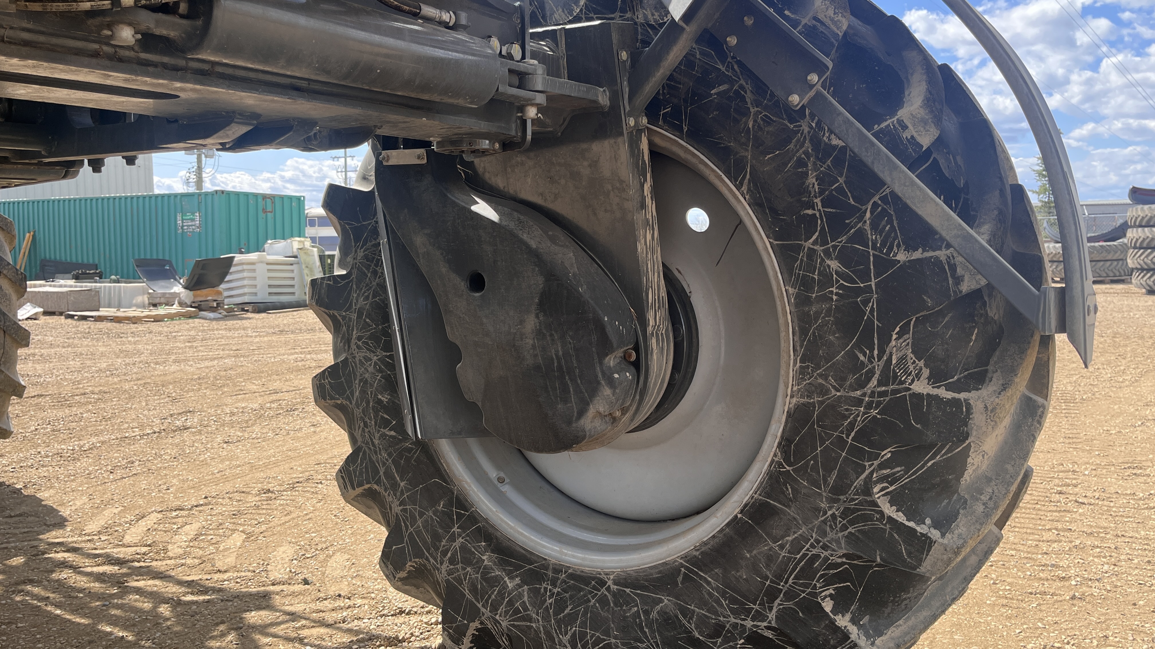 2018 RoGator 900C Sprayer