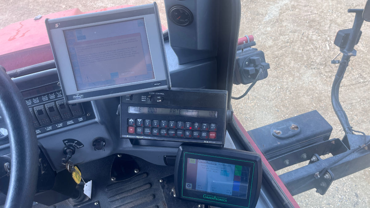 2005 Case IH SPX3150 Sprayer