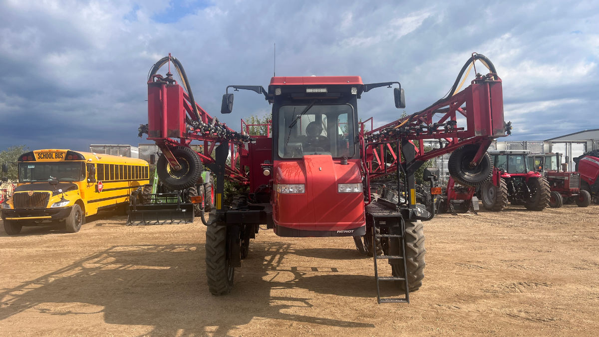 2005 Case IH SPX3150 Sprayer