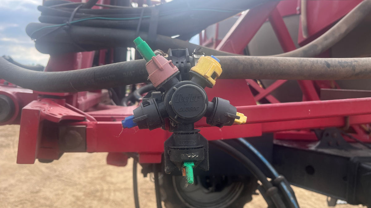 2005 Case IH SPX3150 Sprayer