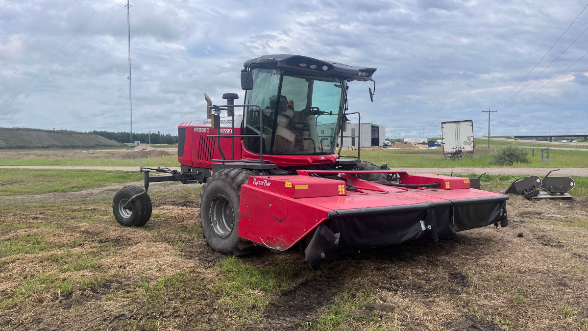 2019 Massey Ferguson WR9980 Windrower