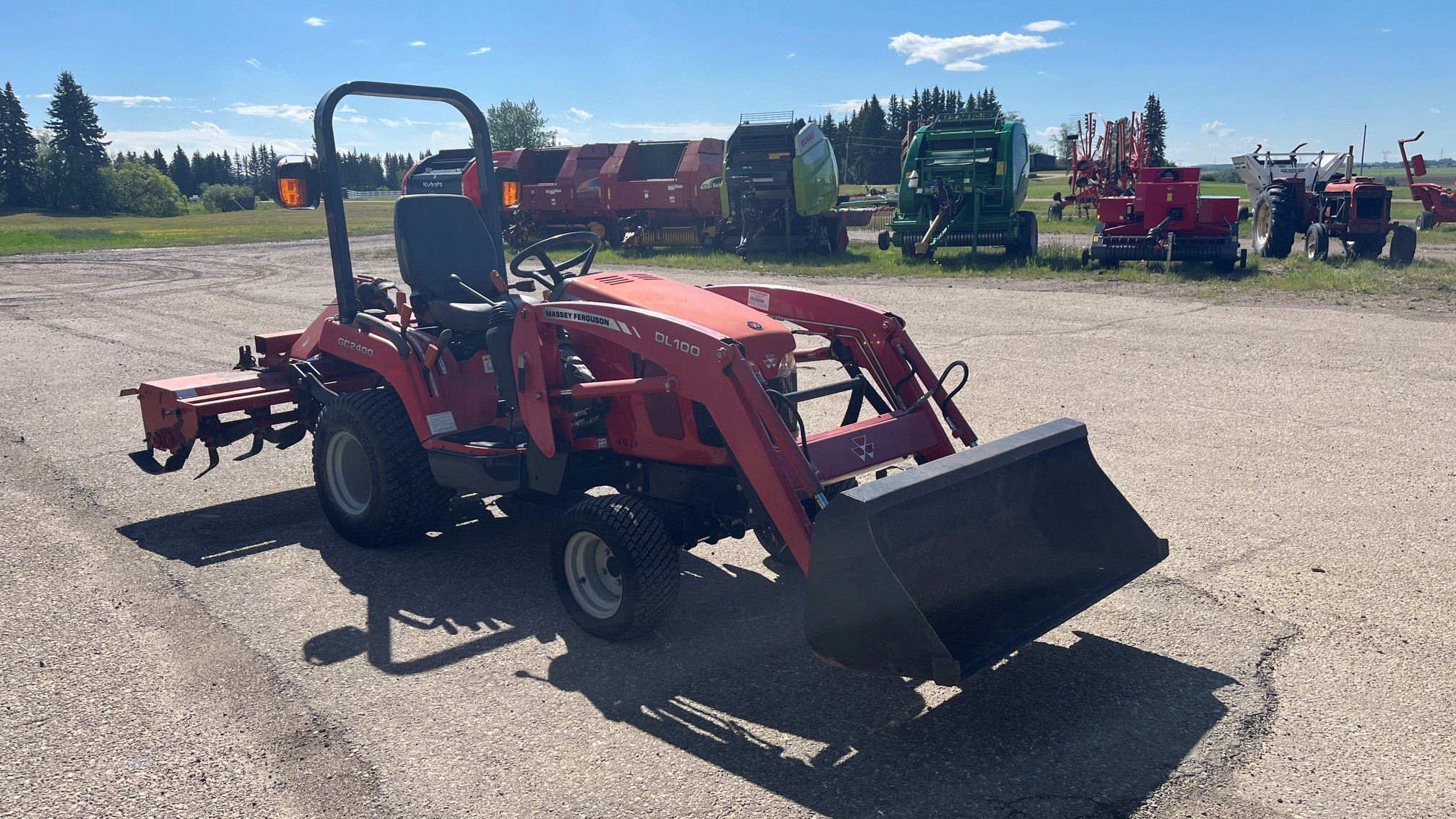 2008 Massey Ferguson GC2400L Tractor Compact