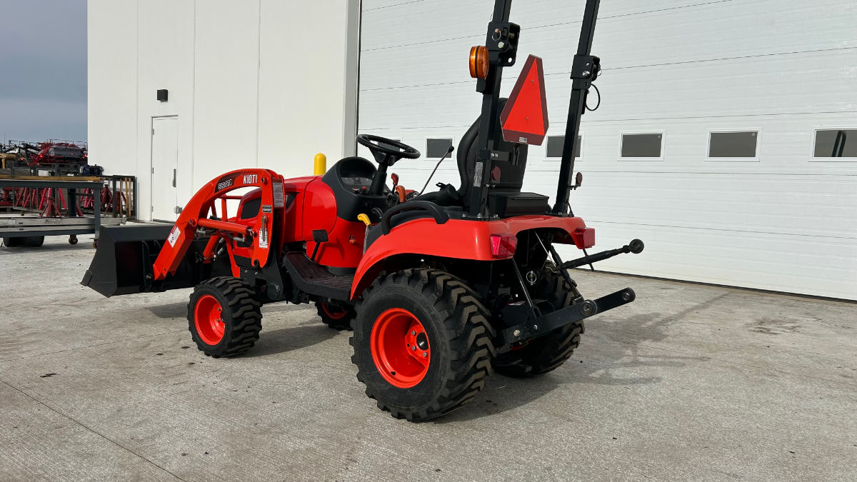 2019 Kioti CS2210 Tractor
