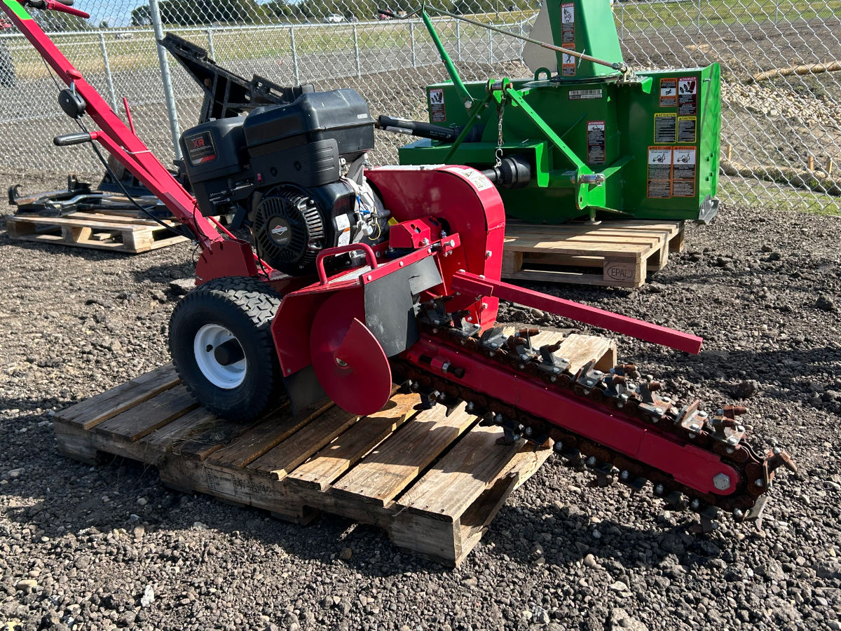 Redrock 24 IN Trencher