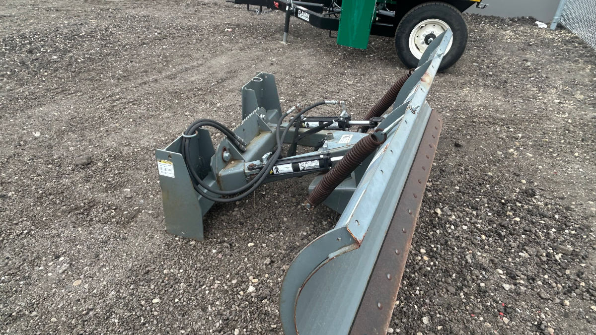 2014 Buhler Farm King W9027S Blade