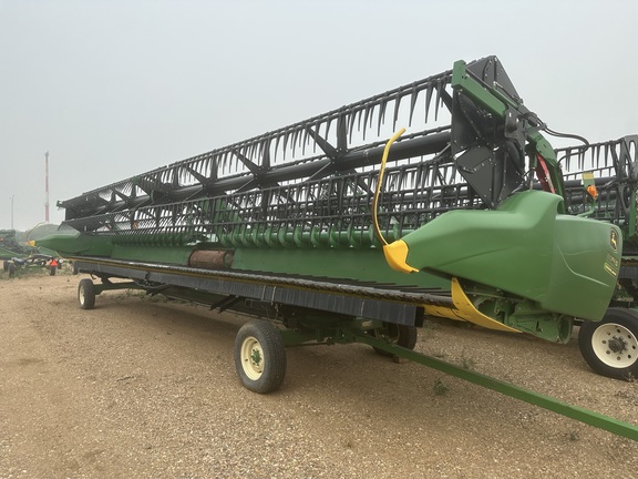 2018 John Deere 640FD Header Combine