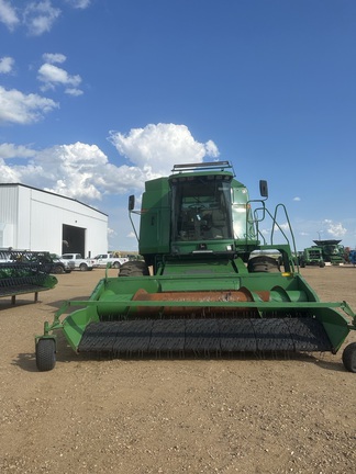 1995 John Deere 9600 Combine