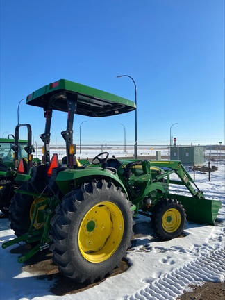 2022 John Deere 4044M Tractor Compact