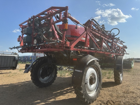 2014 Case IH 4430 Sprayer/High Clearance