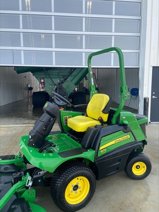 2016 John Deere 1570 Mower/Front Deck