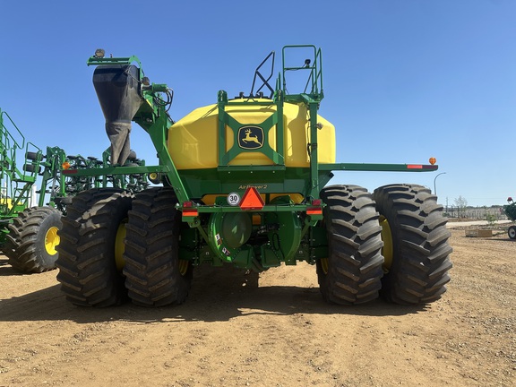 2021 John Deere P556 & C850 Air Seeder