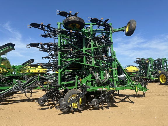 2021 John Deere P556 & C850 Air Seeder