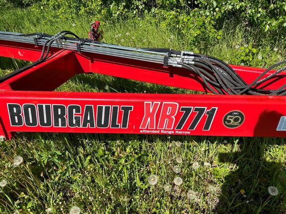 2023 Bourgault XR771 Harrow Heavy