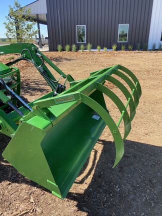 2020 John Deere 2038R Tractor Compact