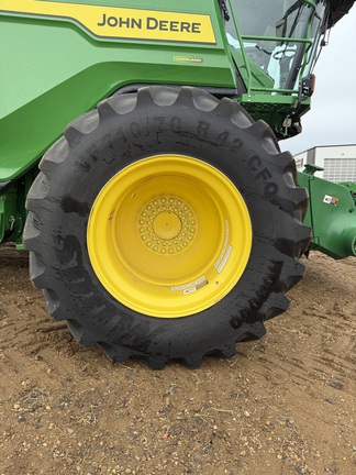 2022 John Deere X9 1100 Combine