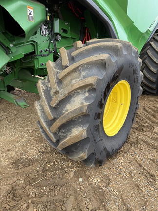 2022 John Deere X9 1100 Combine