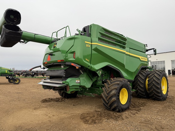 2022 John Deere X9 1100 Combine