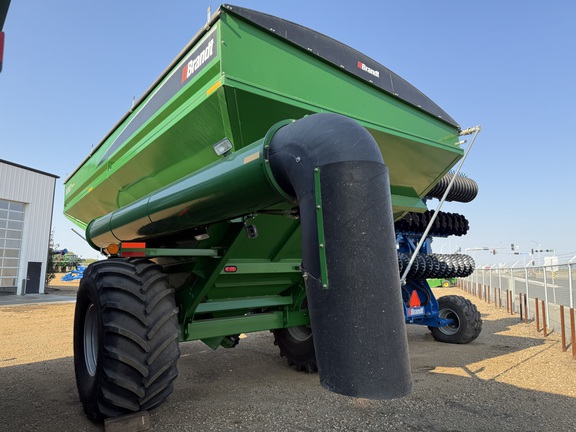 2018 Brandt 1020 Grain Cart