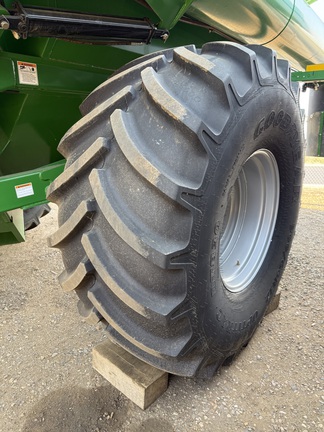 2018 Brandt 1020 Grain Cart