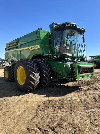 2023 John Deere X9 1000 Combine