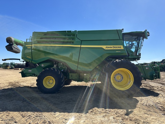 2023 John Deere X9 1000 Combine