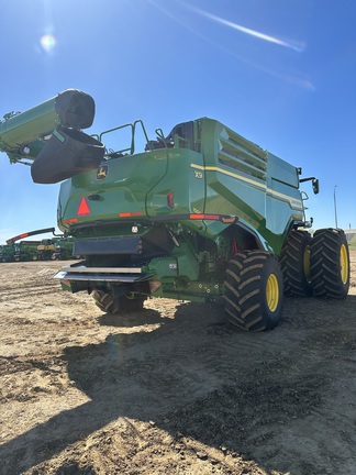 2023 John Deere X9 1000 Combine