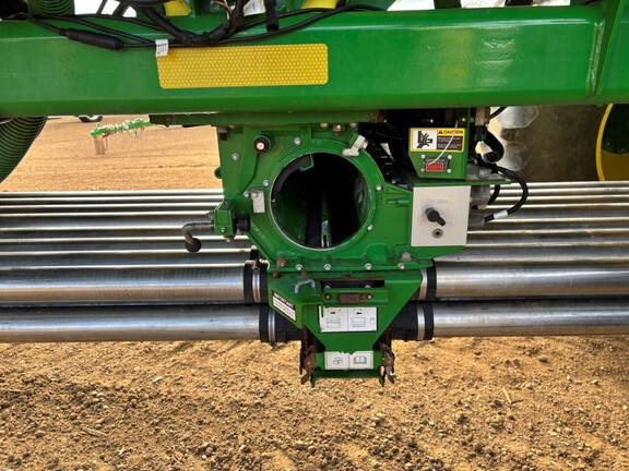 2017 John Deere 1870 Air Seeder