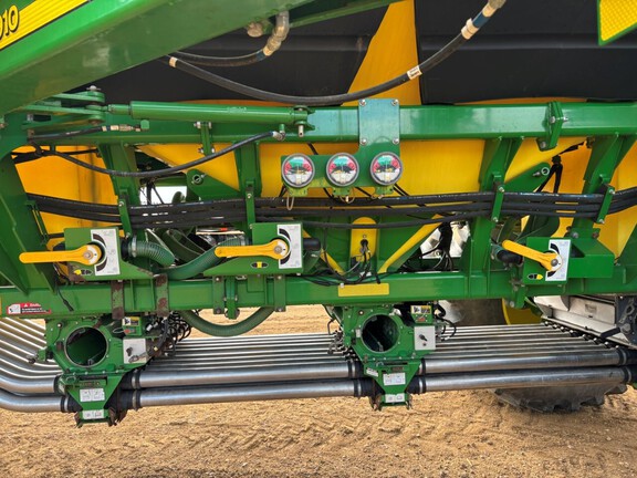 2017 John Deere 1870 Air Seeder