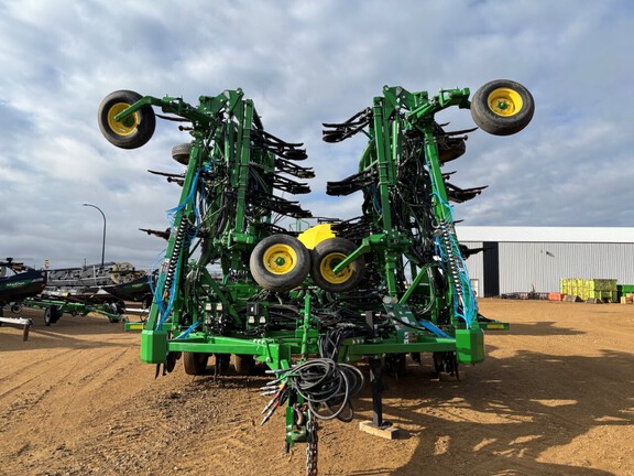 2017 John Deere 1870 Air Seeder