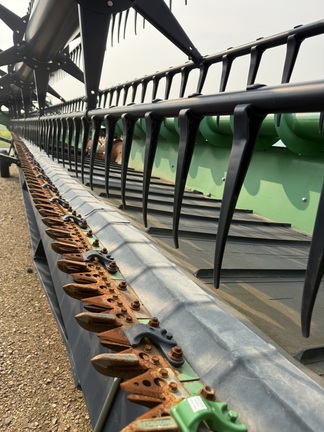 2017 John Deere 635FD Header Combine