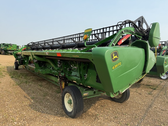 2017 John Deere 635FD Header Combine