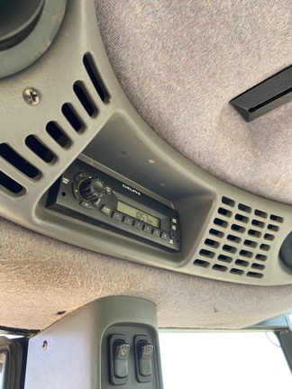 2014 New Holland TV6070 Tractor 4WD