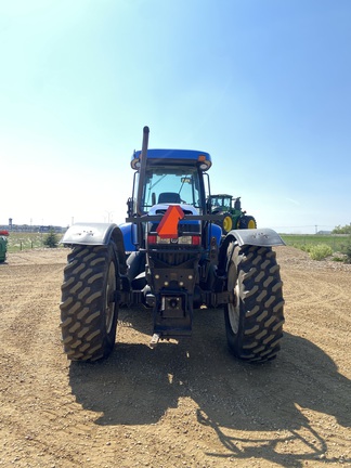 2014 New Holland TV6070 Tractor 4WD