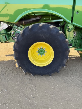 2020 John Deere S780 Combine