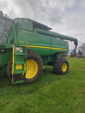 2009 John Deere 9870 STS Combine
