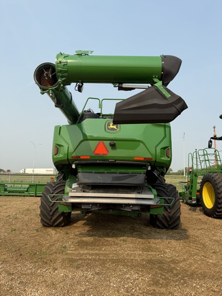 2025 John Deere X9 1000 Combine
