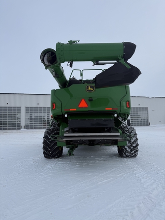 2025 John Deere X9 1000 Combine