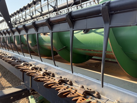 2013 John Deere 635F Header Combine