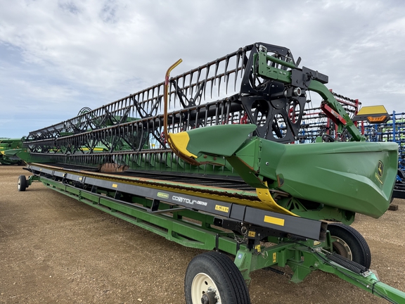 2021 John Deere HD45R Header Combine