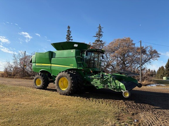 2019 John Deere S780 Combine