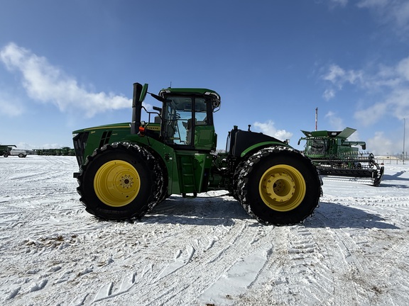 2025 John Deere 9R 440 Tractor 4WD