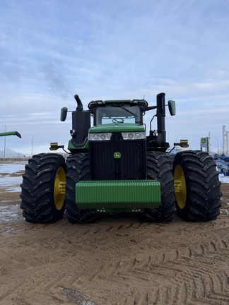2025 John Deere 9R 590 Tractor 4WD