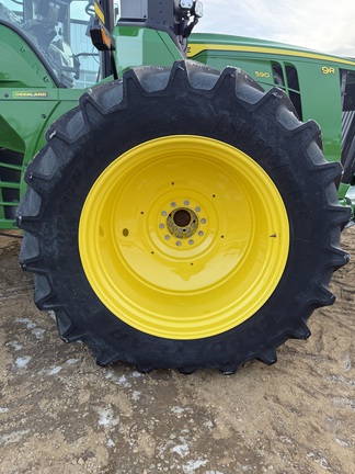 2025 John Deere 9R 590 Tractor 4WD