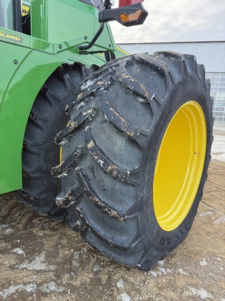 2025 John Deere 9R 590 Tractor 4WD