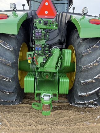 2025 John Deere 9R 590 Tractor 4WD