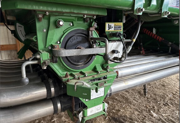 2010 John Deere 1830 Air Seeder