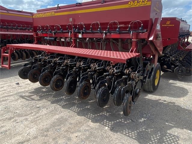 2004 Sunflower 9433-30 Drill/Grain