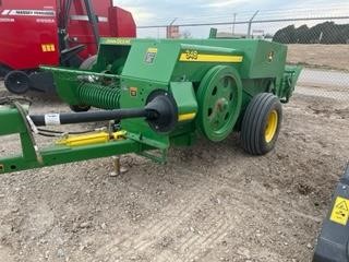 2013 John Deere 348 Baler/Square