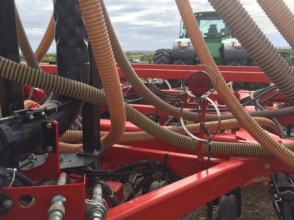 2013 Bourgault 3710 Air Seeder