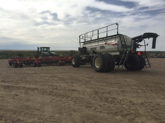 2013 Bourgault 3710 Air Seeder